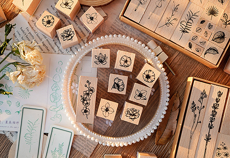 Blumen Holzstempel Set – 22-teiliges Motivsortiment mit floralen Designs
