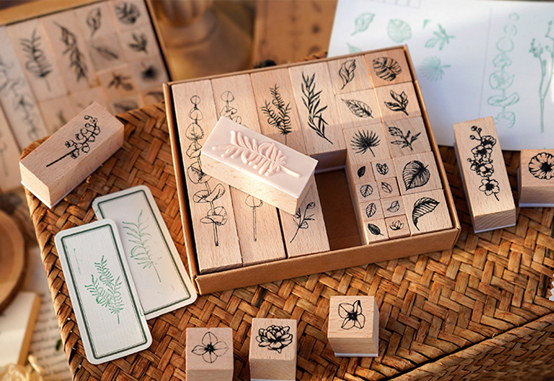 Blumen Holzstempel Set – 22-teiliges Motivsortiment mit floralen Designs