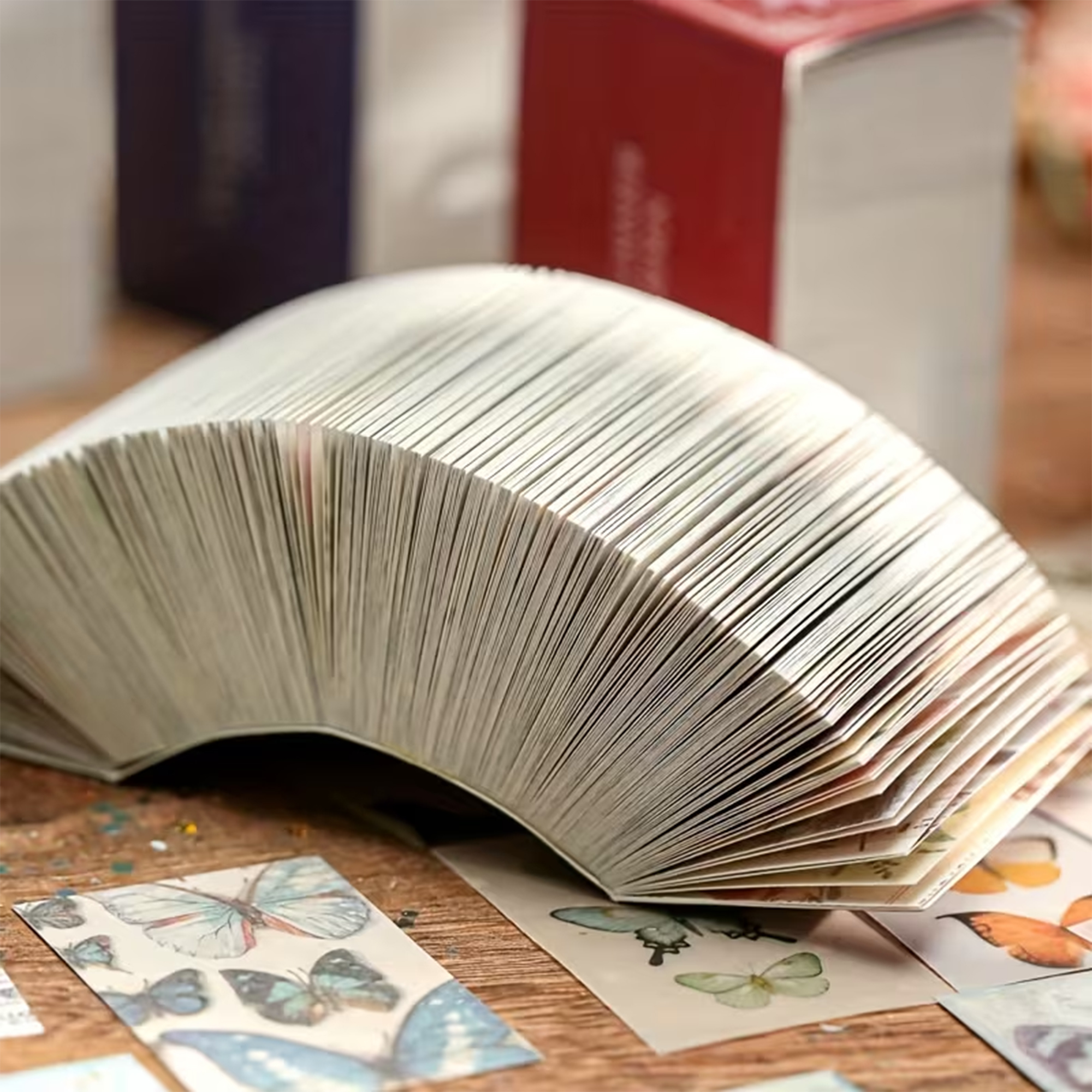 Mini Scrapbook Papierbuch Retro – 360 Blätter, extra dickes Material