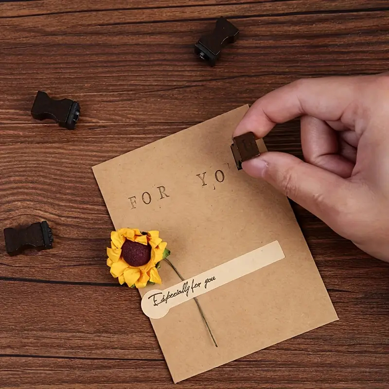 Holzstempel Set Buchstaben und Zahlen – 42-teilig in dekorativer Holzbox