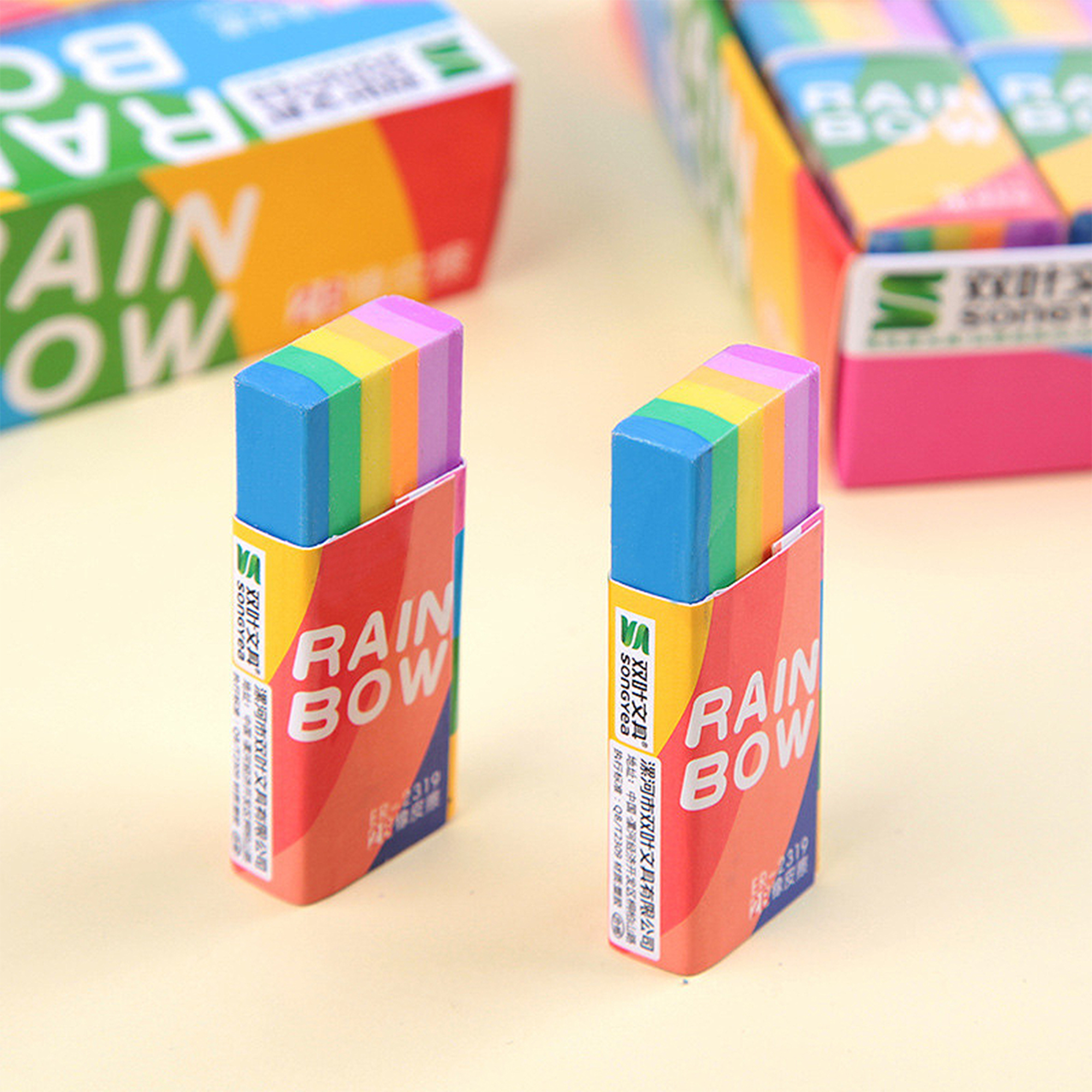 Regenbogen Radiergummi Set – Zwei Stück im farbenfrohen Design