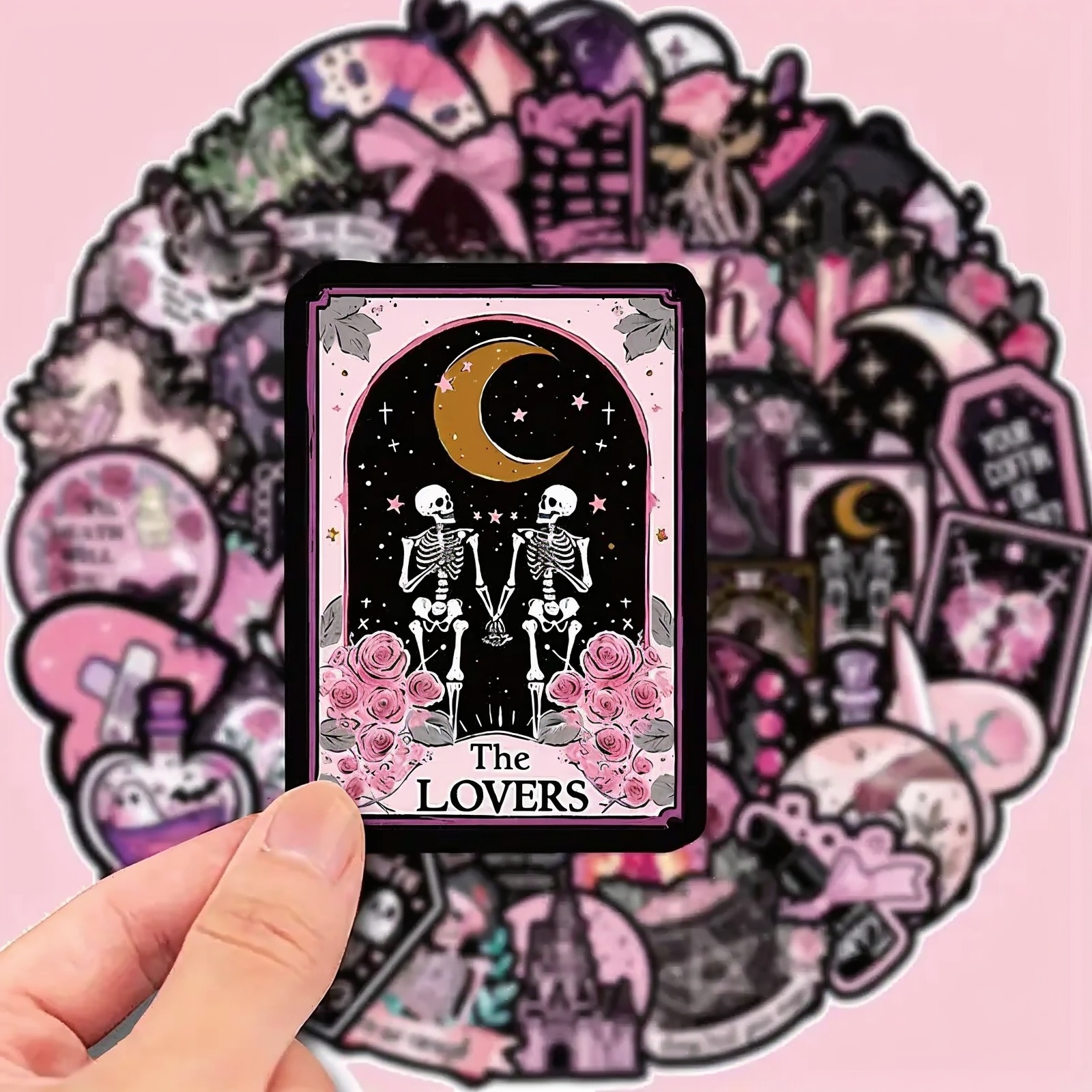 Gothic Sticker Set Schädel Rosen – 50 Wasserfeste Vinylmotive Schwarz Rosa