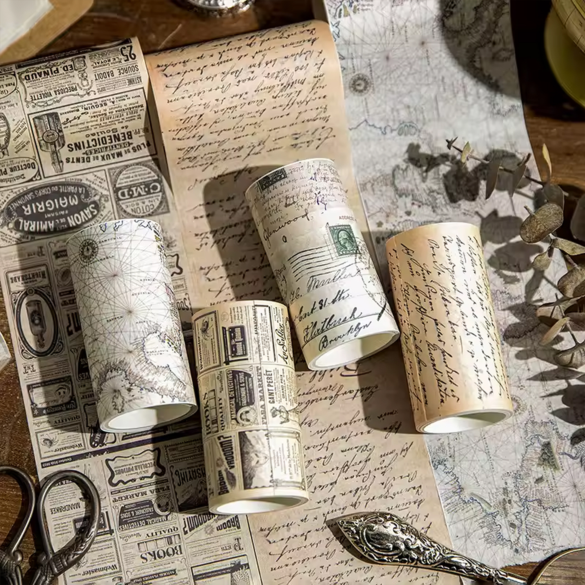 Vintage Washi Tape Set – 4 Rollen mit Retro Buchstabenmotiven