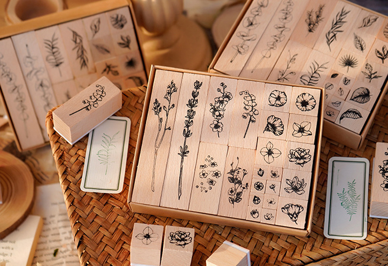 Blumen Holzstempel Set – 22-teiliges Motivsortiment mit floralen Designs