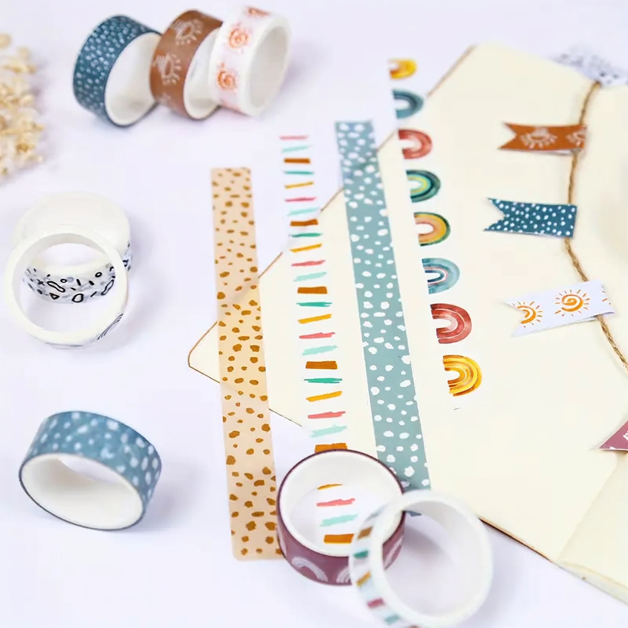 Boho Washi Tape Set – 12 Rollen mit Regenbogen- und Grafikmotiven