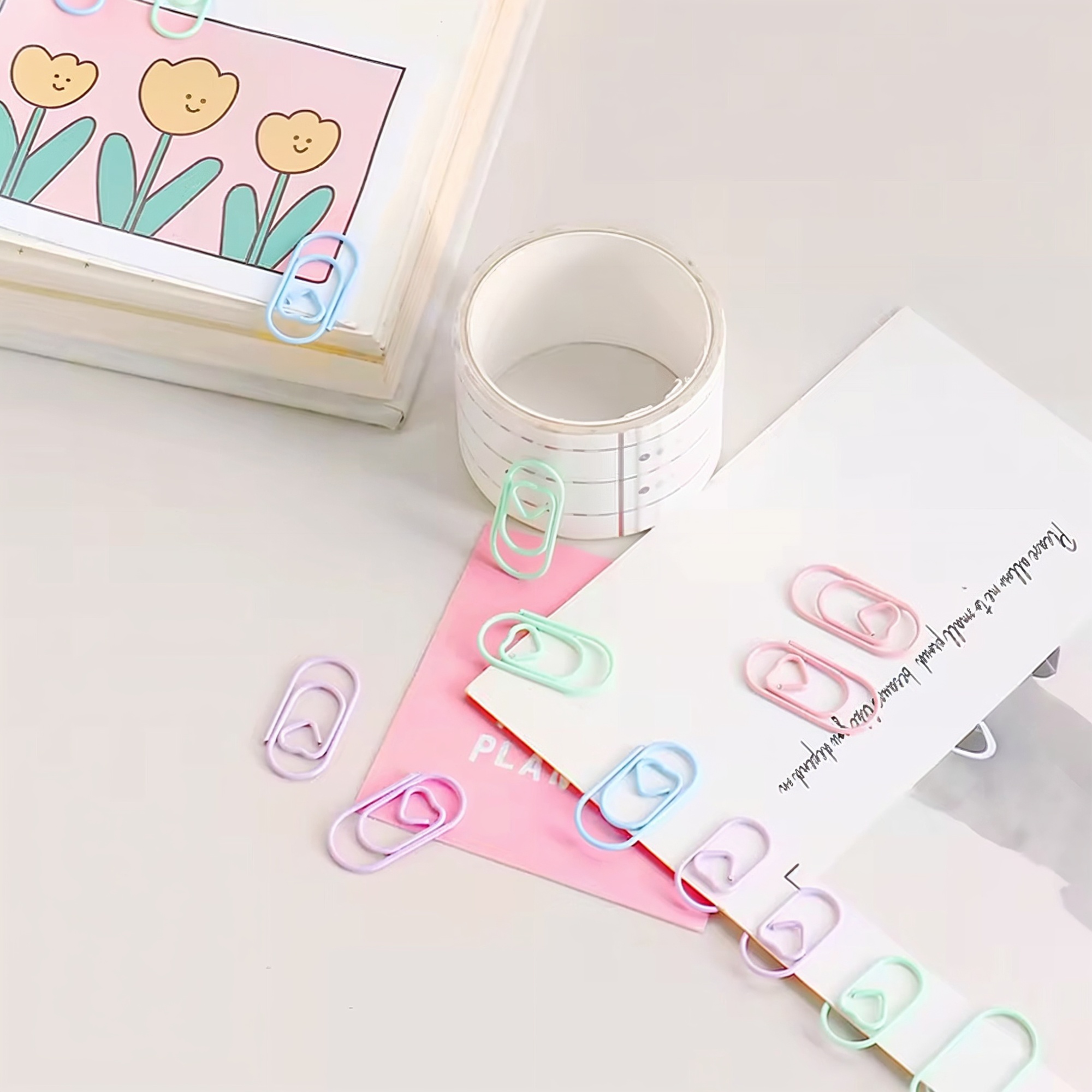 Herzförmige Büroklammern – Set mit 20 Mini Metallclips in Pastellfarben