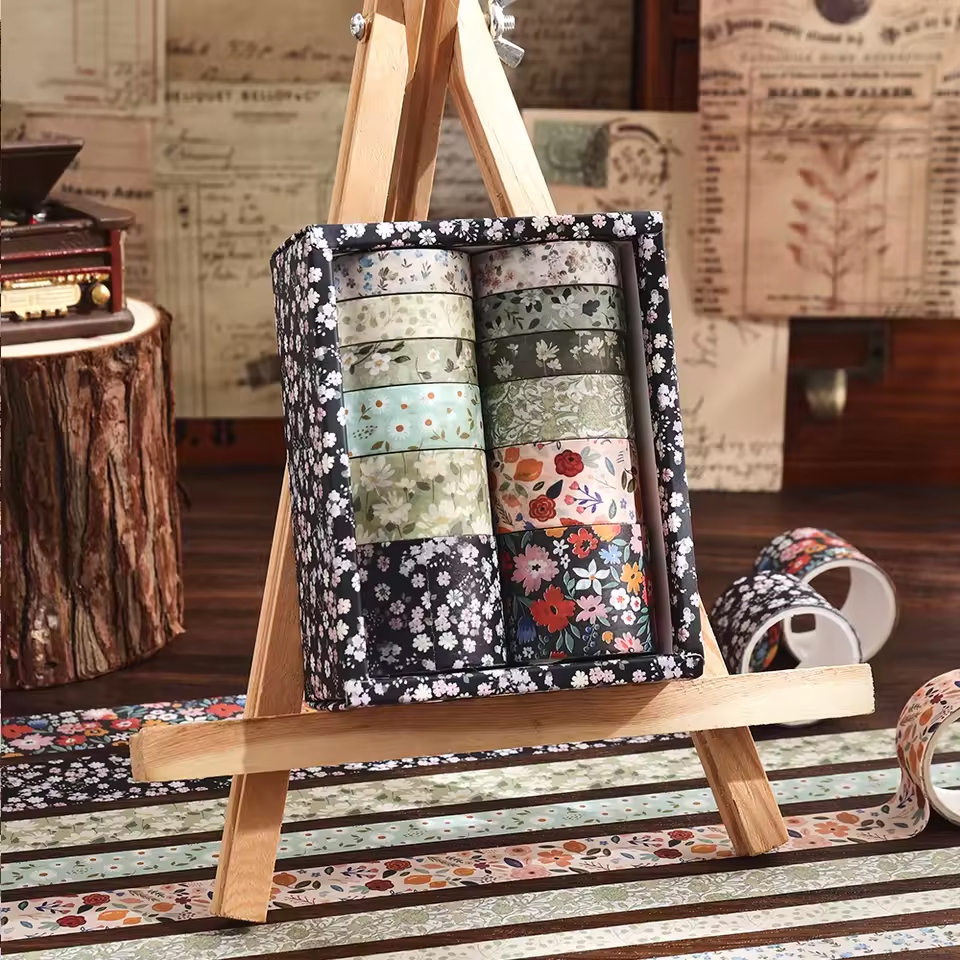 Washi Tape Set Floral – 12 Rollen mit Blumen- und Naturmotiven
